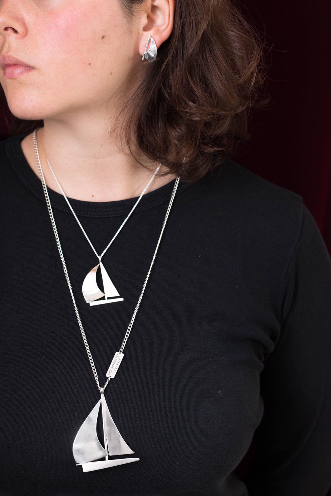 68F08616-3E78-4C24-9A19-279036EDF585